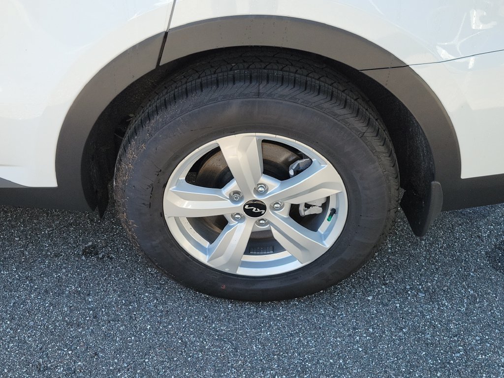 New 2026 Kia Sorento LX FWD image 34