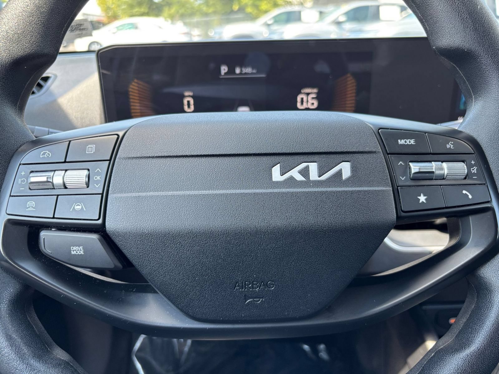 Used 2025 Kia K4 FWD image 26