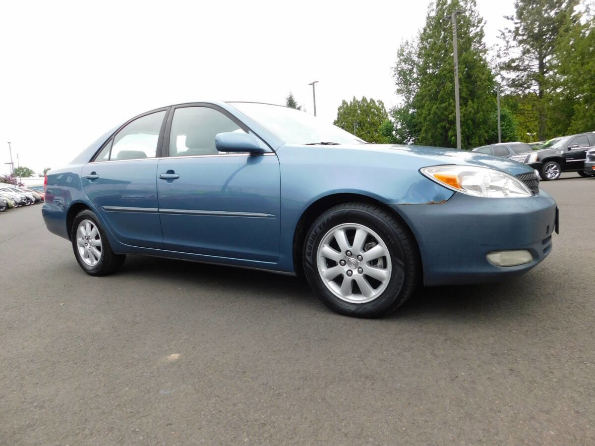 Used 2004 Toyota Camry XLE