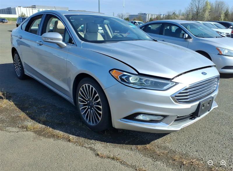 Used 2017 Ford Fusion SE w/ Fusion SE Technology Package image 1