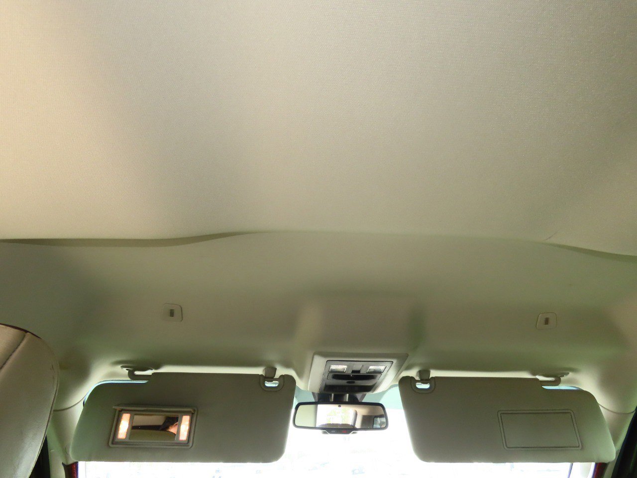 Used 2018 RAM 3500 Laramie Longhorn w/ Longhorn Southfork Package image 22