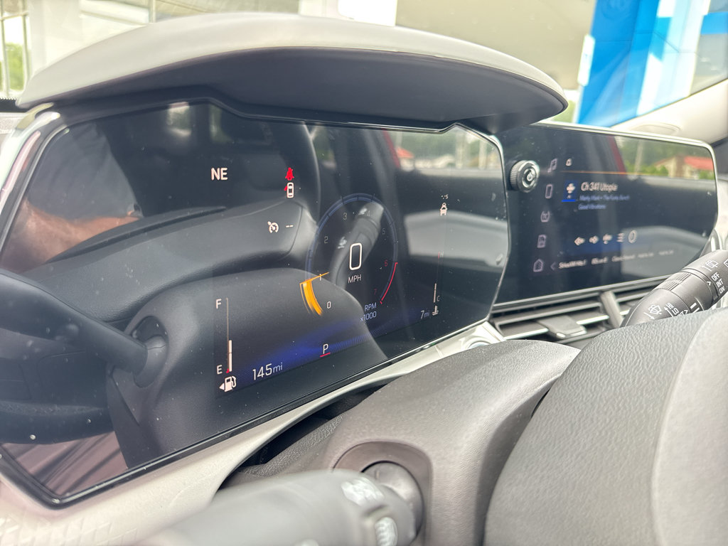 New 2026 Chevrolet Trax LT w/ Midnight Edition FWD image 14