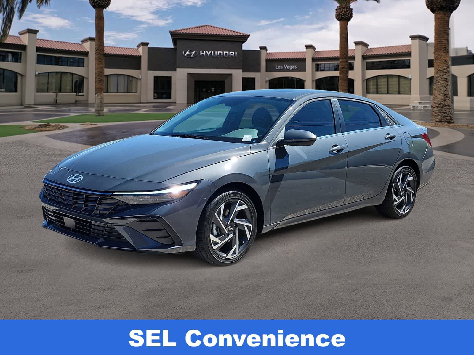 Certified 2025 Hyundai Elantra SEL FWD image 4