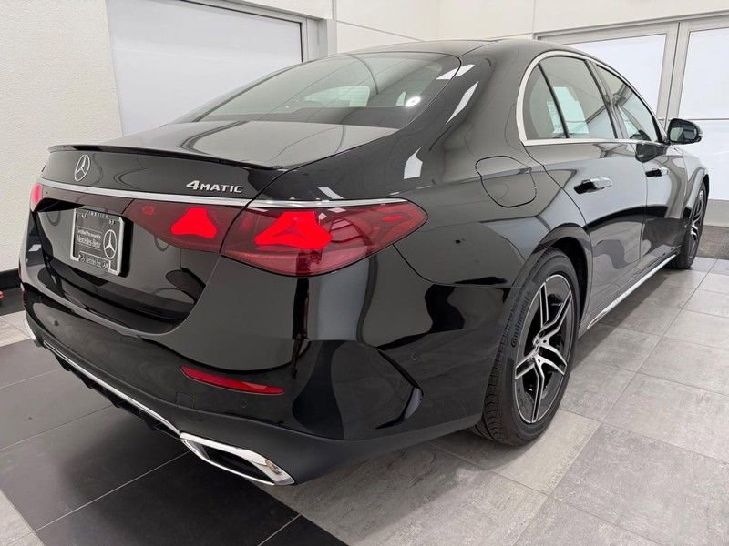 New 2025 Mercedes-Benz E 350 4MATIC Sedan image 2