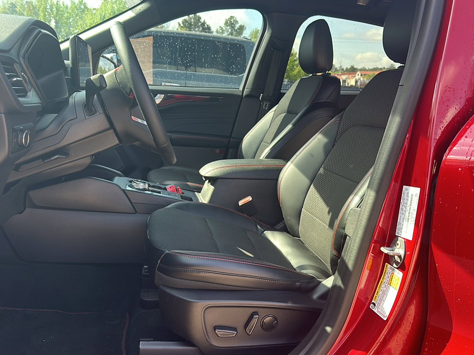 Used 2023 Ford Escape ST-Line w/ Tech Pack #1 image 16