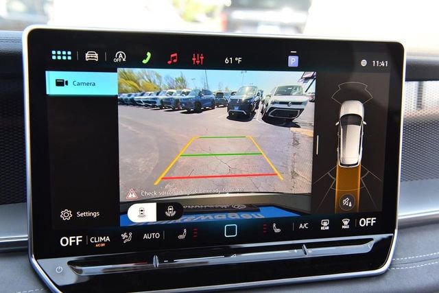 New 2026 Volkswagen Tiguan SE R-Line image 13