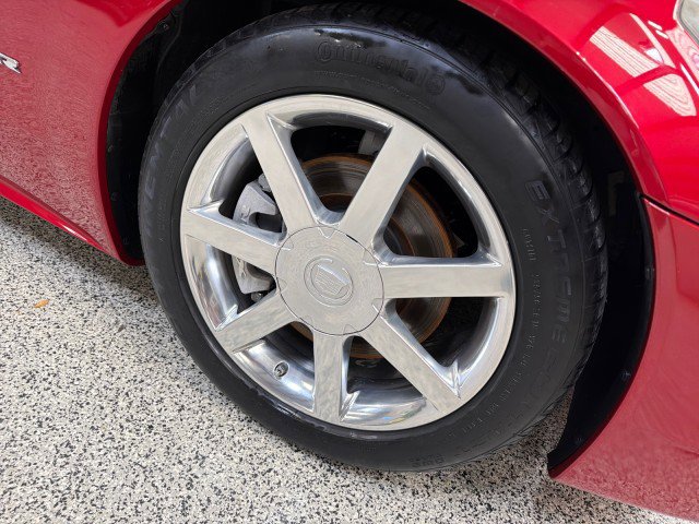 Used 2004 Cadillac XLR image 40