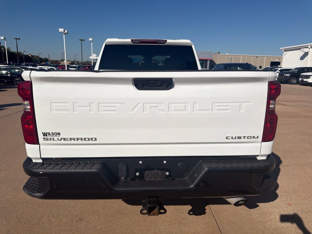 Used 2025 Chevrolet Silverado 2500 Custom w/ Custom Value Package AWD/4WD image 14