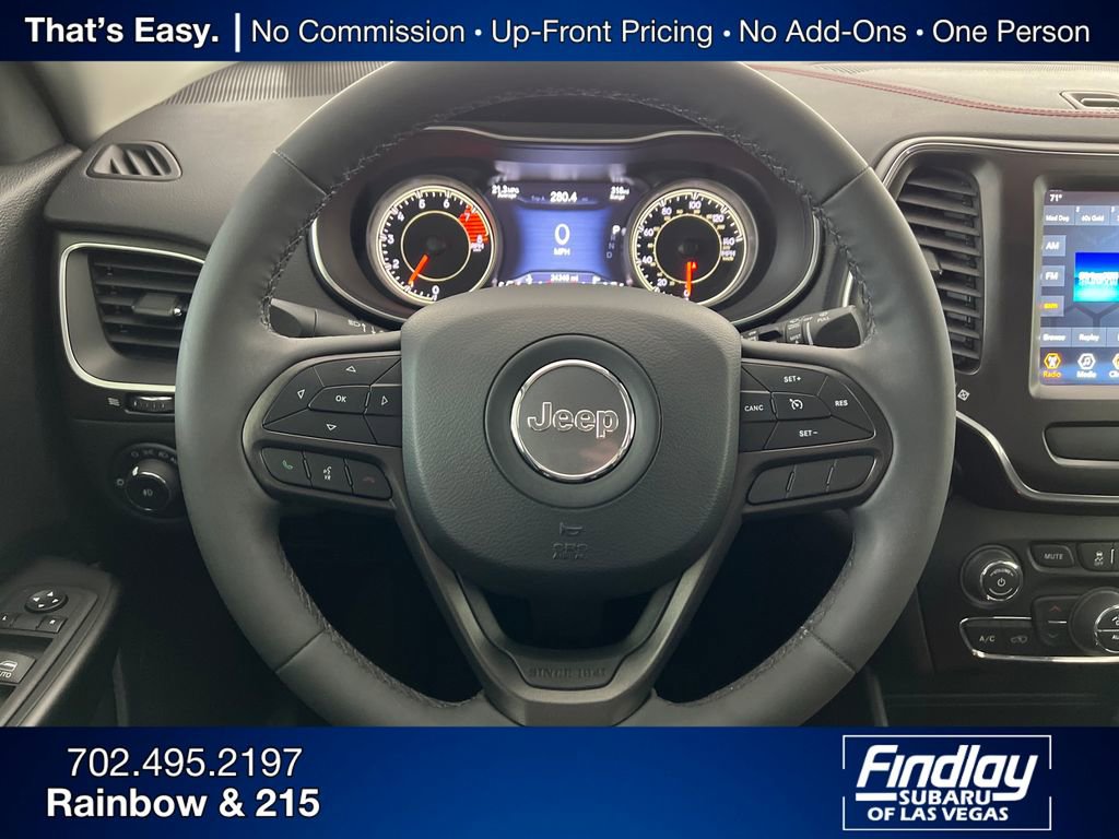 Used 2022 Jeep Cherokee Trailhawk w/ Comfort/Convenience Group image 18