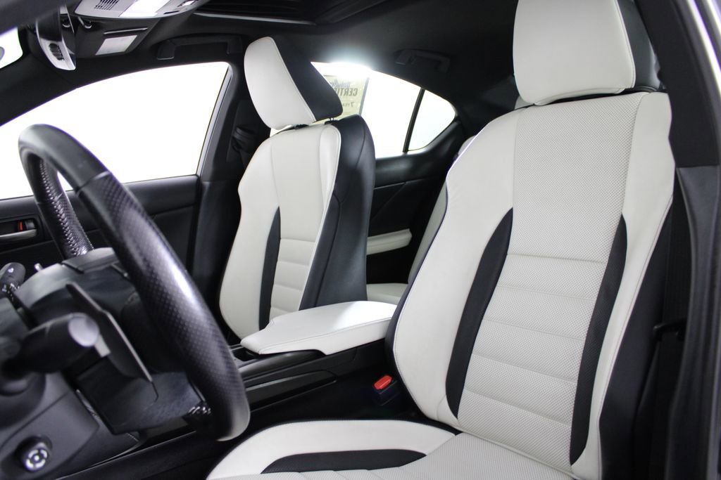 Used 2022 Lexus IS 350 F Sport w/ Navigation Package RWD image 17