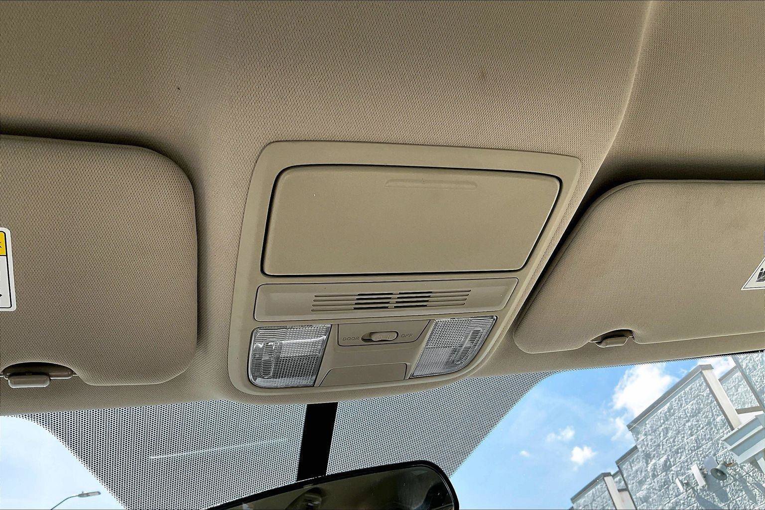 Used 2019 Honda CR-V LX image 31