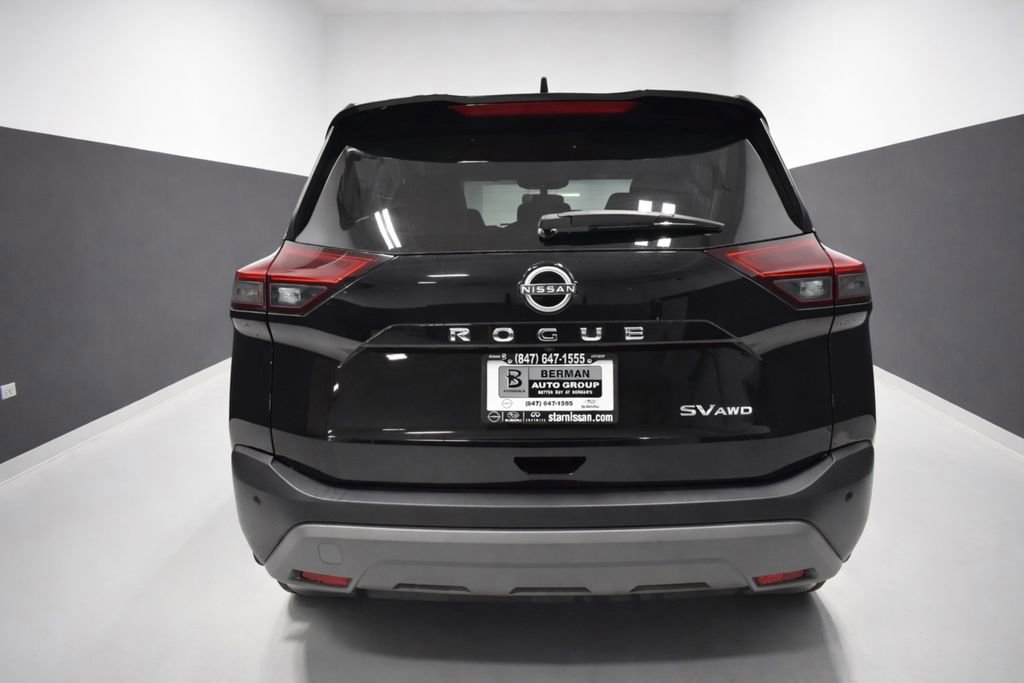 Certified 2023 Nissan Rogue SV image 9