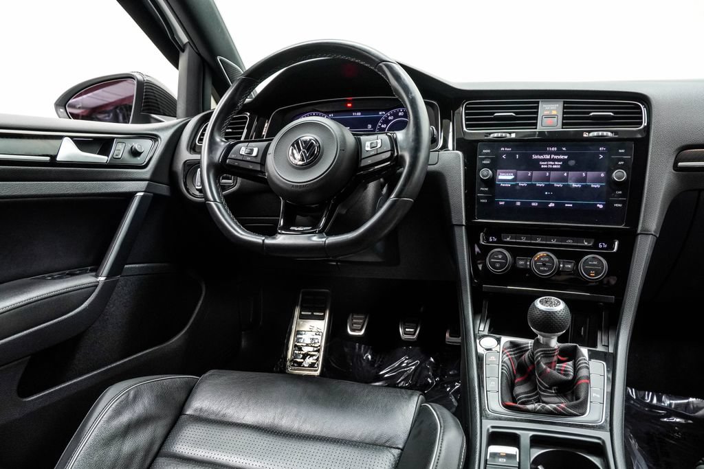 Used 2019 Volkswagen Golf R 4-Door AWD/4WD image 28