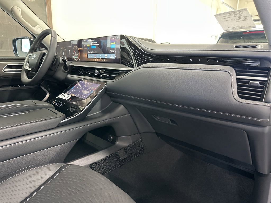 New 2026 INFINITI QX80 Luxe w/ Cargo Package AWD/4WD image 15