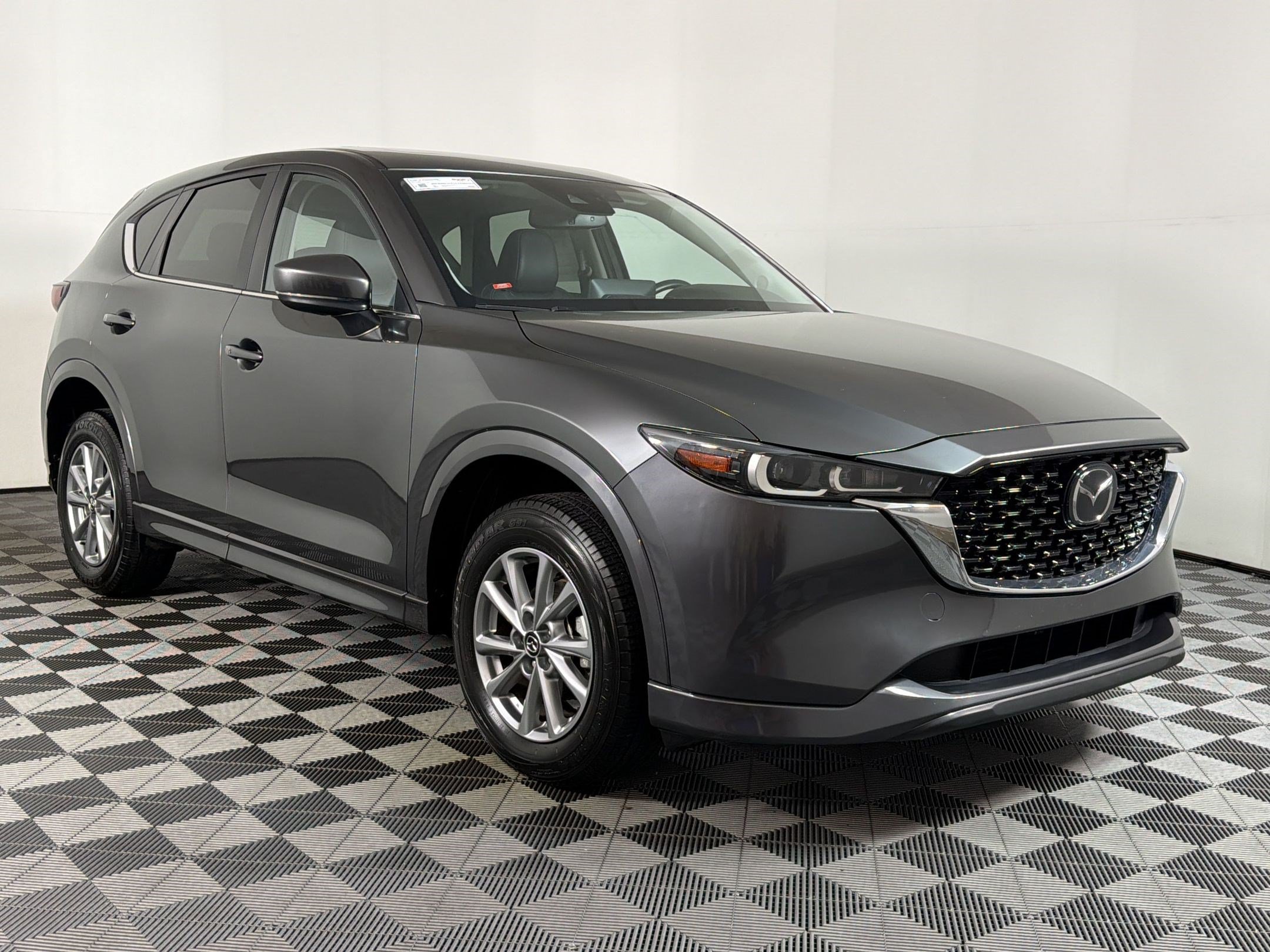 Used 2025 MAZDA CX-5 AWD 2.5 S w/ Preferred Package image 24