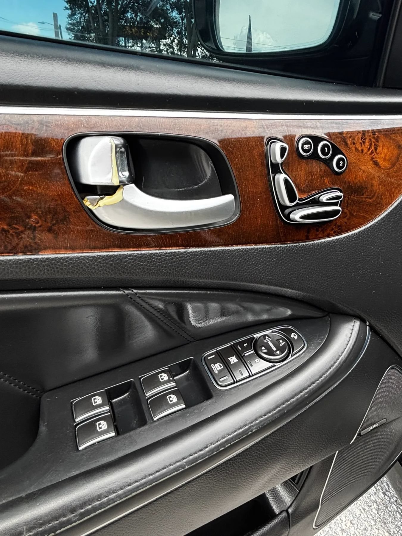 Used 2011 Hyundai Equus Ultimate RWD image 25