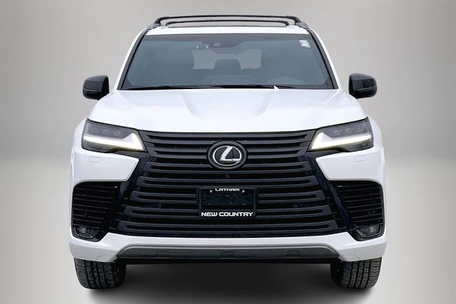 Used 2023 Lexus LX 600 4WD w/ Appearance Package image 3