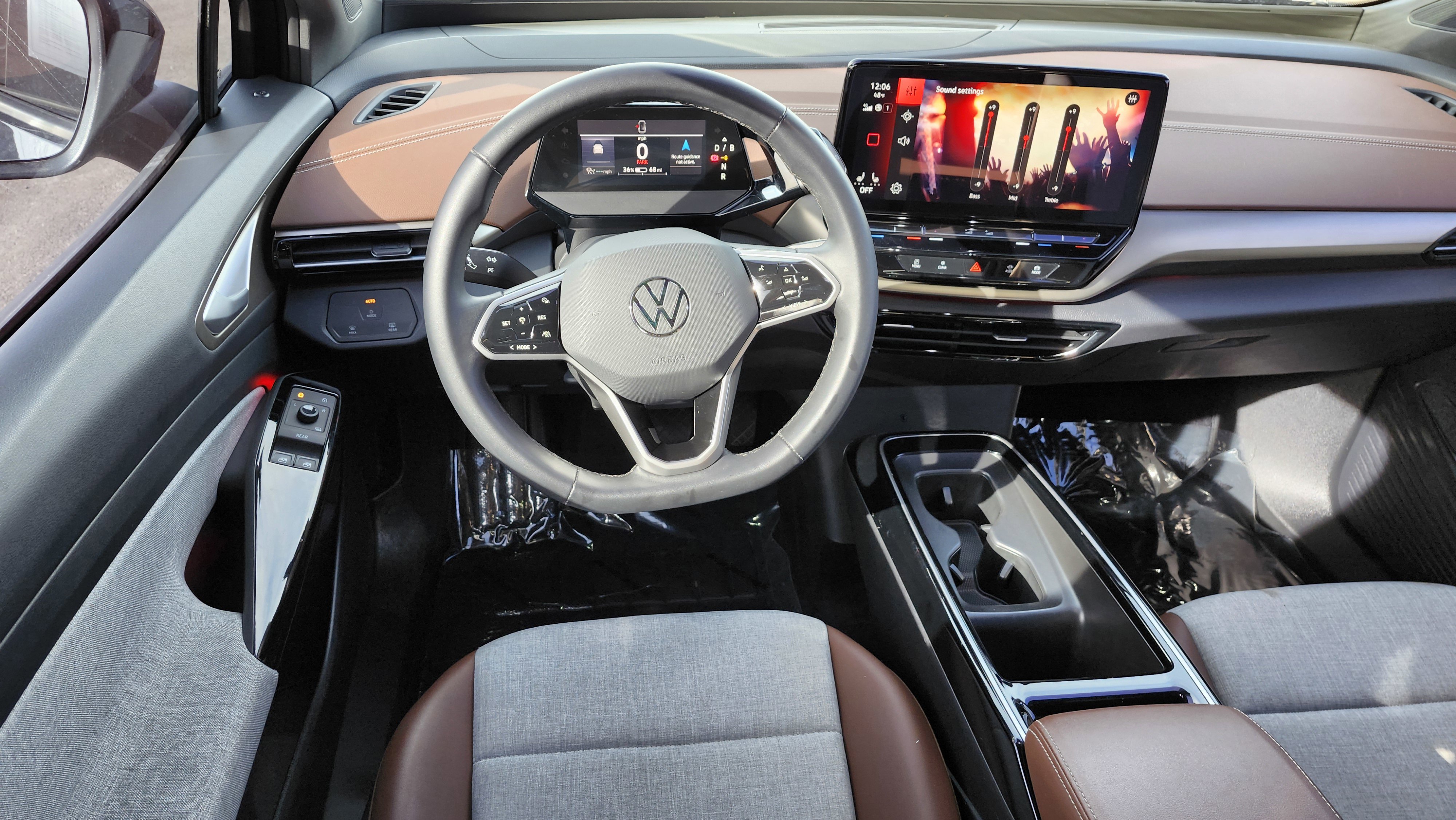 Used 2024 Volkswagen ID.4 2WD image 24