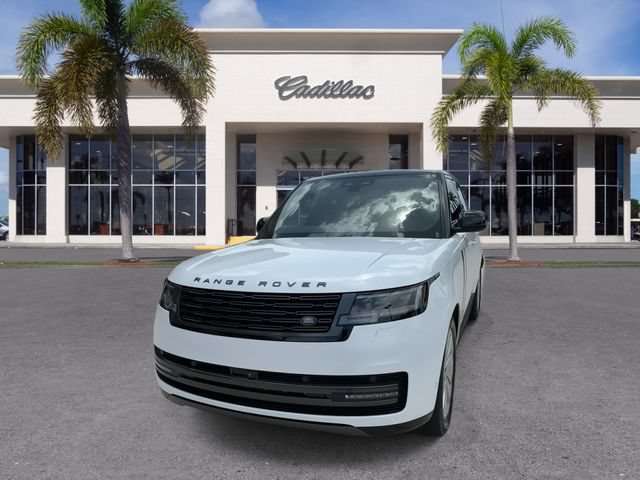 Used 2024 Land Rover Range Rover SE AWD/4WD image 5