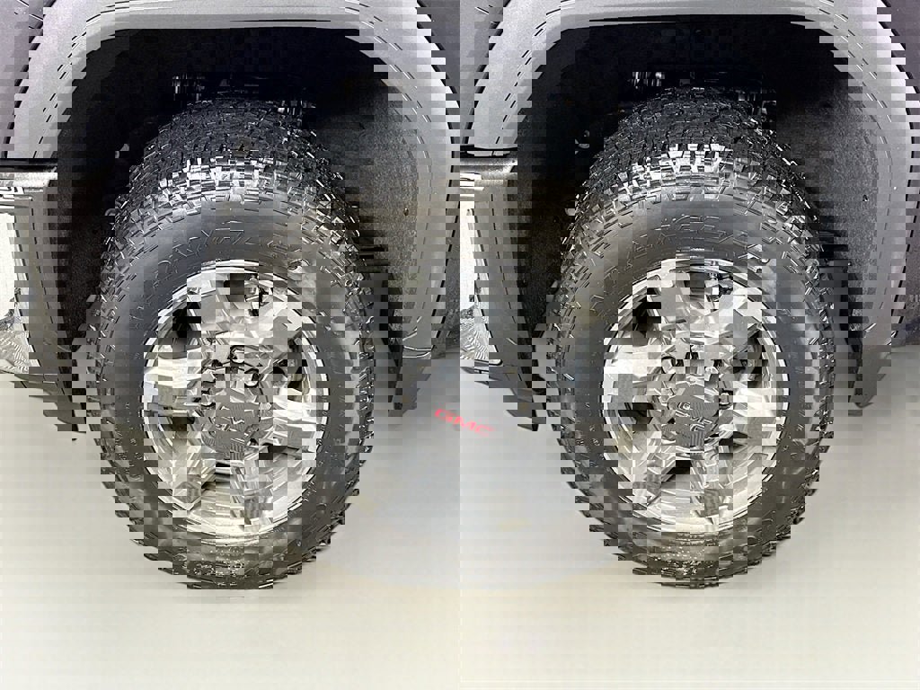 New 2026 GMC Sierra 2500 SLT w/ SLT Premium Package image 26