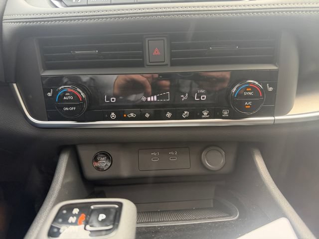 New 2026 Nissan Rogue Dark Armor AWD/4WD image 14