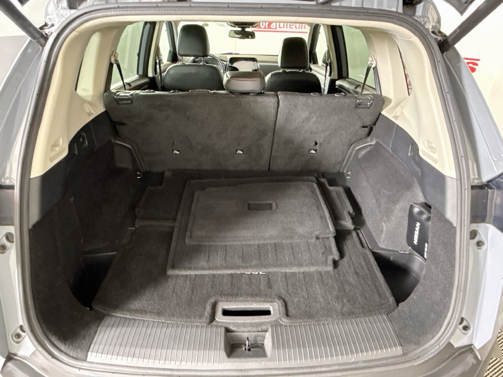 Certified 2021 Nissan Rogue SL w/ Premium Package FWD image 31