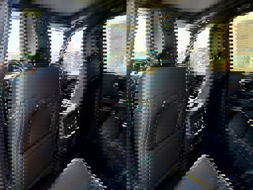 New 2026 Ford Expedition Platinum w/ Stealth Appearance Package image 11