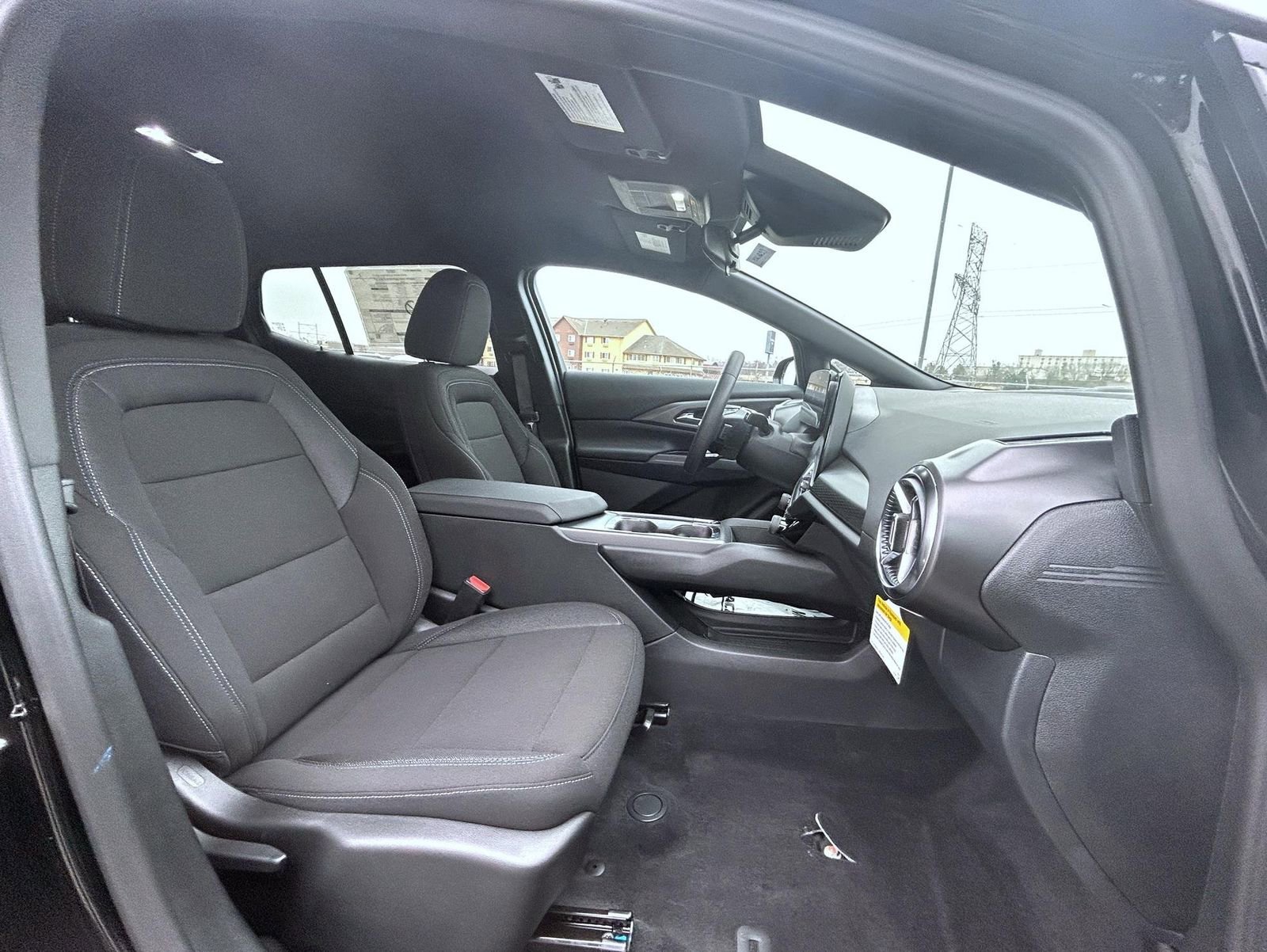 New 2026 Chevrolet Equinox EV LT image 16