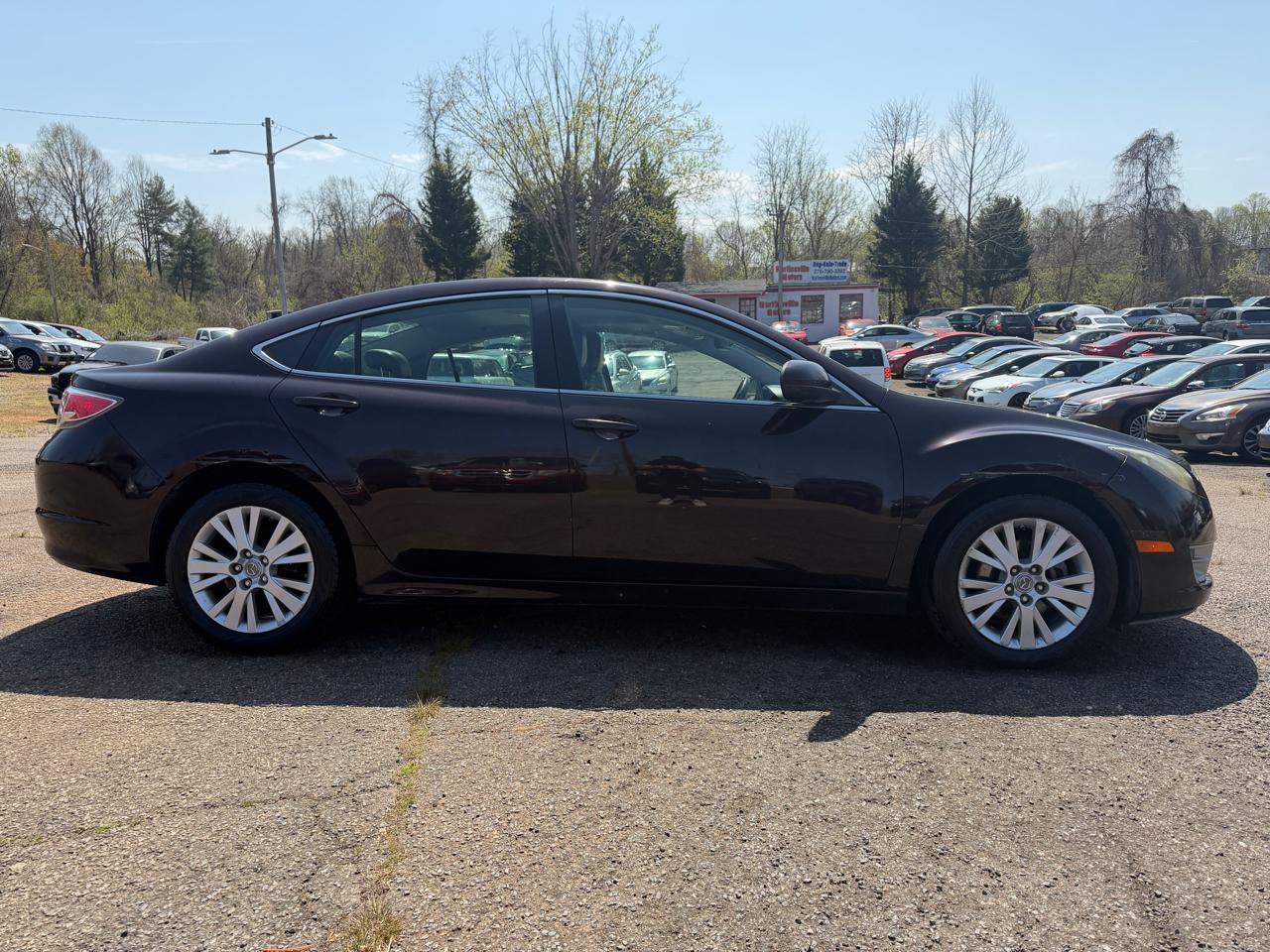 Used 2009 MAZDA MAZDA6 i Grand Touring w/ Moonroof & Bose Pkg FWD image 4