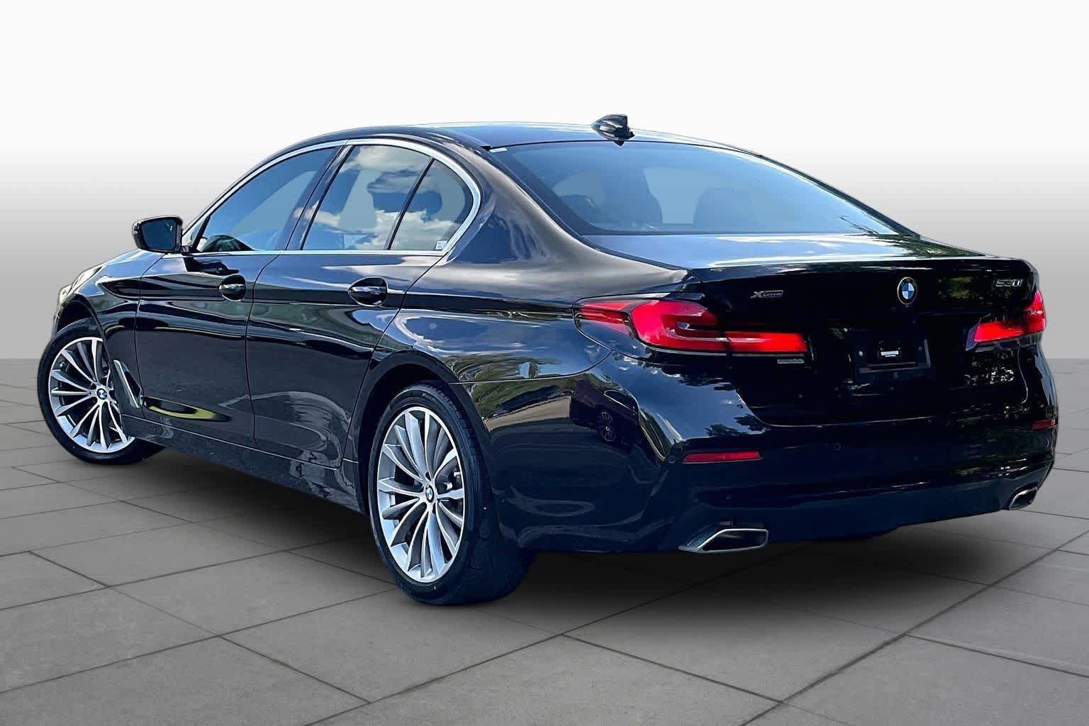 Used 2023 BMW 530i xDrive w/ Premium Package AWD/4WD image 11