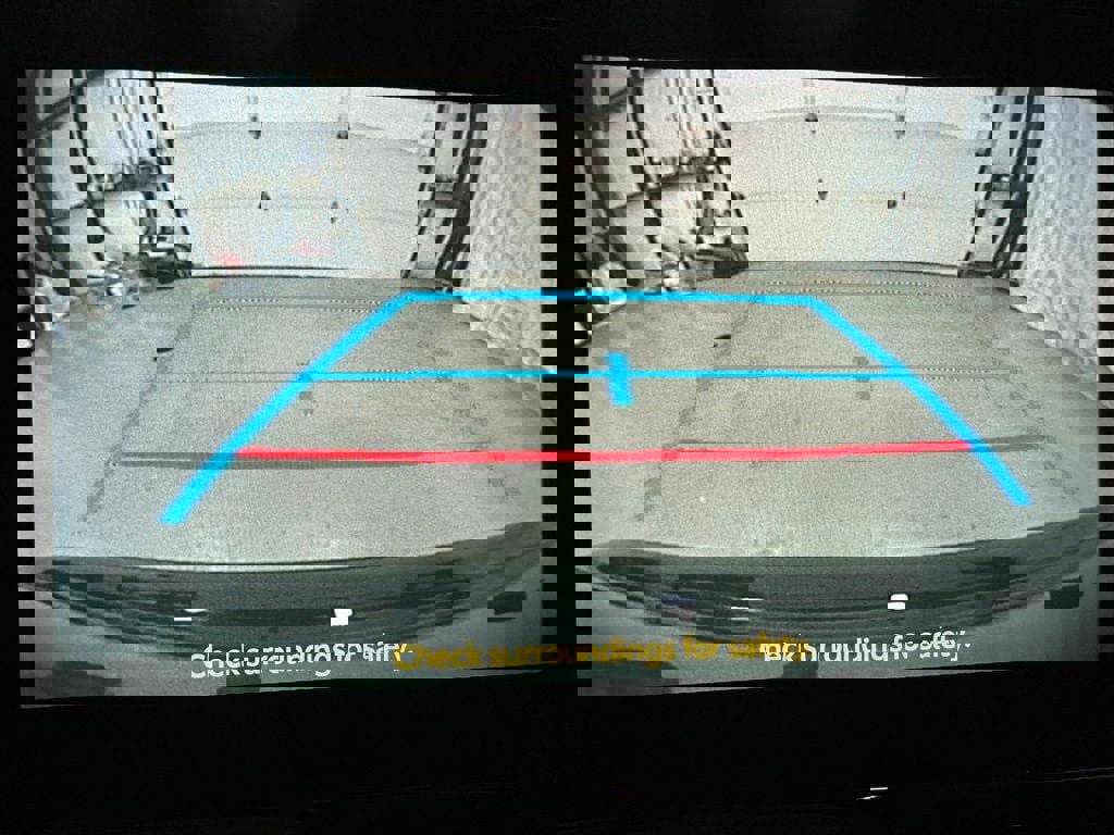 Used 2025 Toyota Corolla SE FWD image 37