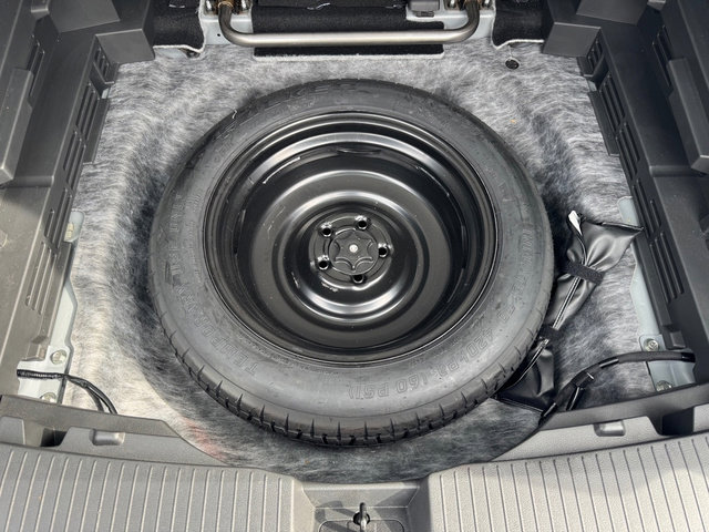 Used 2021 Nissan Rogue SV w/ Premium Package FWD image 15