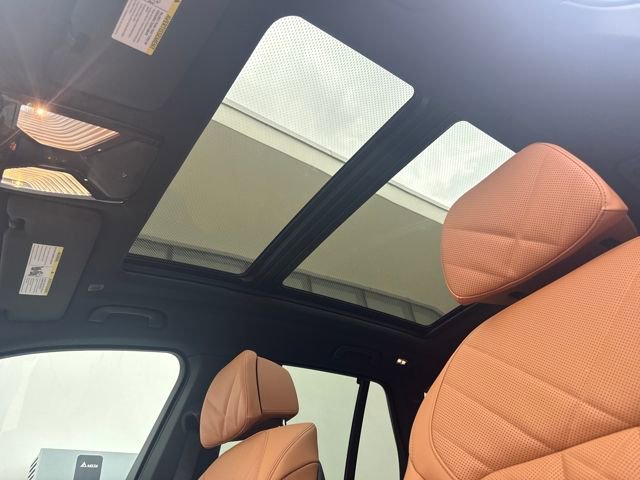 New 2026 BMW X5 xDrive40i w/ Executive Package image 45