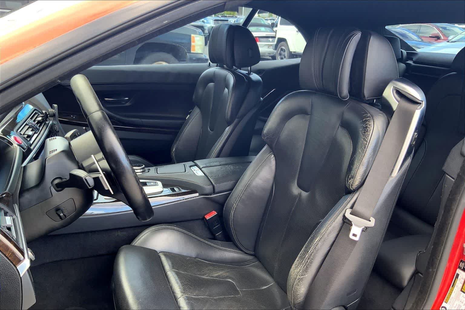 Used 2013 BMW M6 Convertible RWD image 11