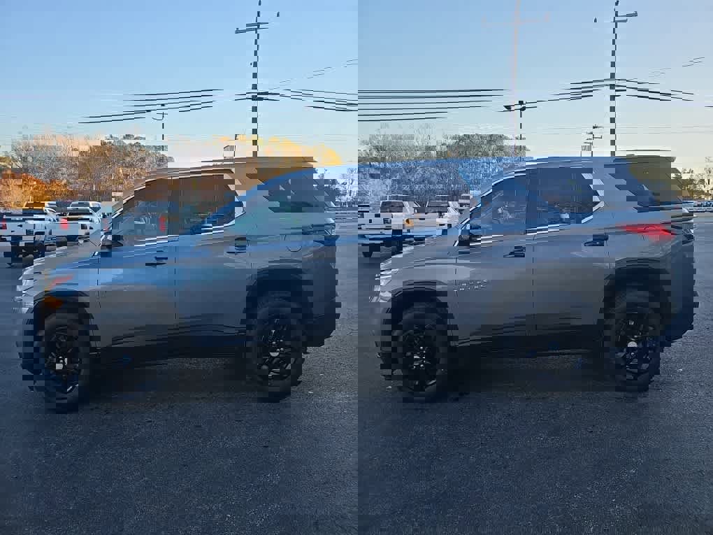 Used 2019 Chevrolet Traverse LS image 6