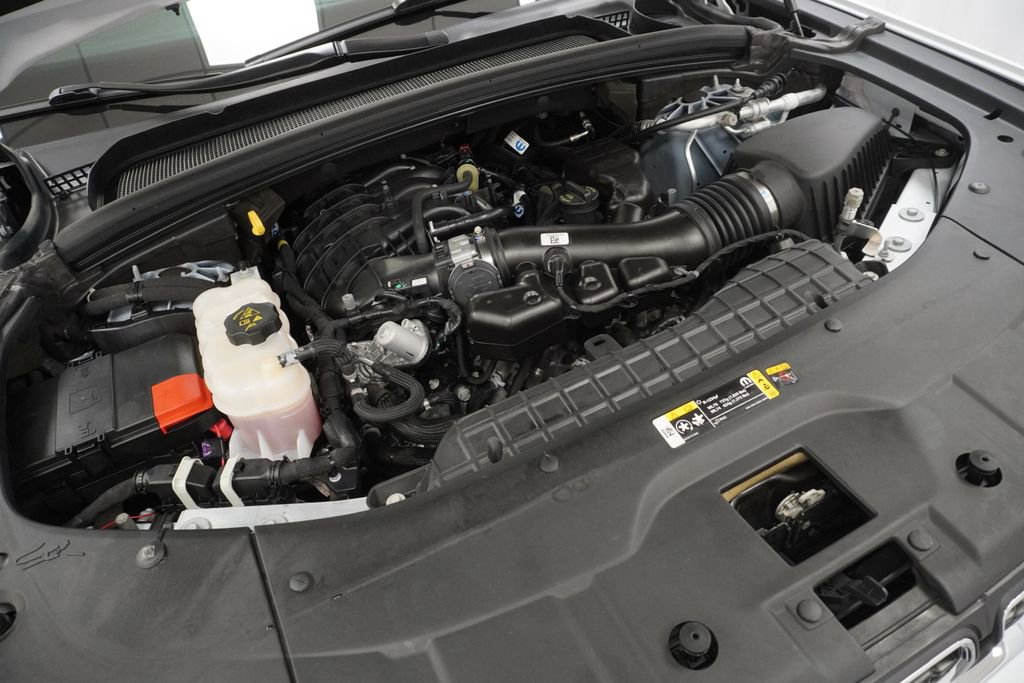 Certified 2024 Jeep Grand Cherokee Laredo X image 50