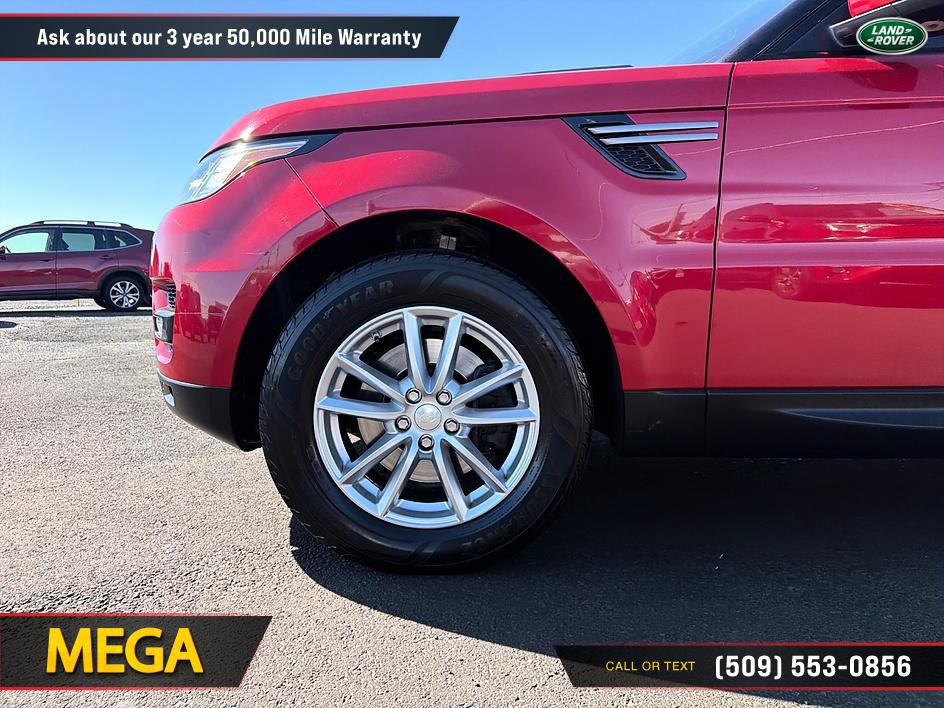 Used 2015 Land Rover Range Rover Sport SE AWD/4WD image 28
