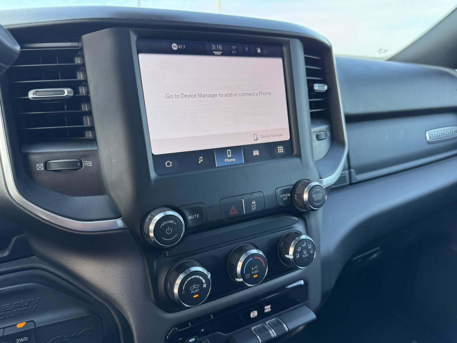 Used 2024 RAM 3500 Big Horn image 17