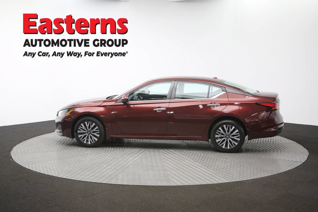 Used 2023 Nissan Altima 2.5 SV AWD/4WD image 60