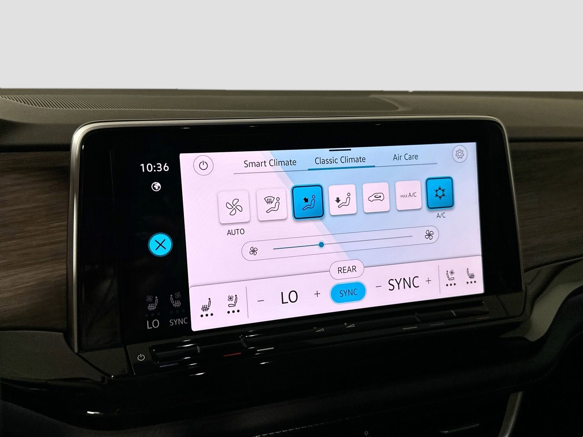 New 2026 Volkswagen Atlas SEL Premium R-Line image 14