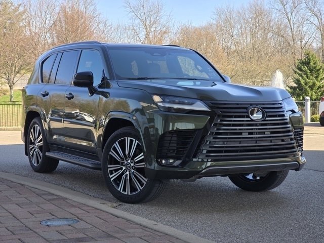 New 2026 Lexus LX 600 4WD w/ Luxury Package image 2