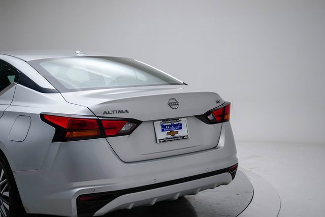 Used 2024 Nissan Altima 2.5 SV image 8