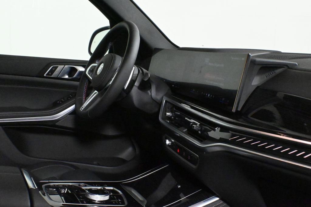 Used 2025 BMW X5 M60i w/ Executive Package image 38