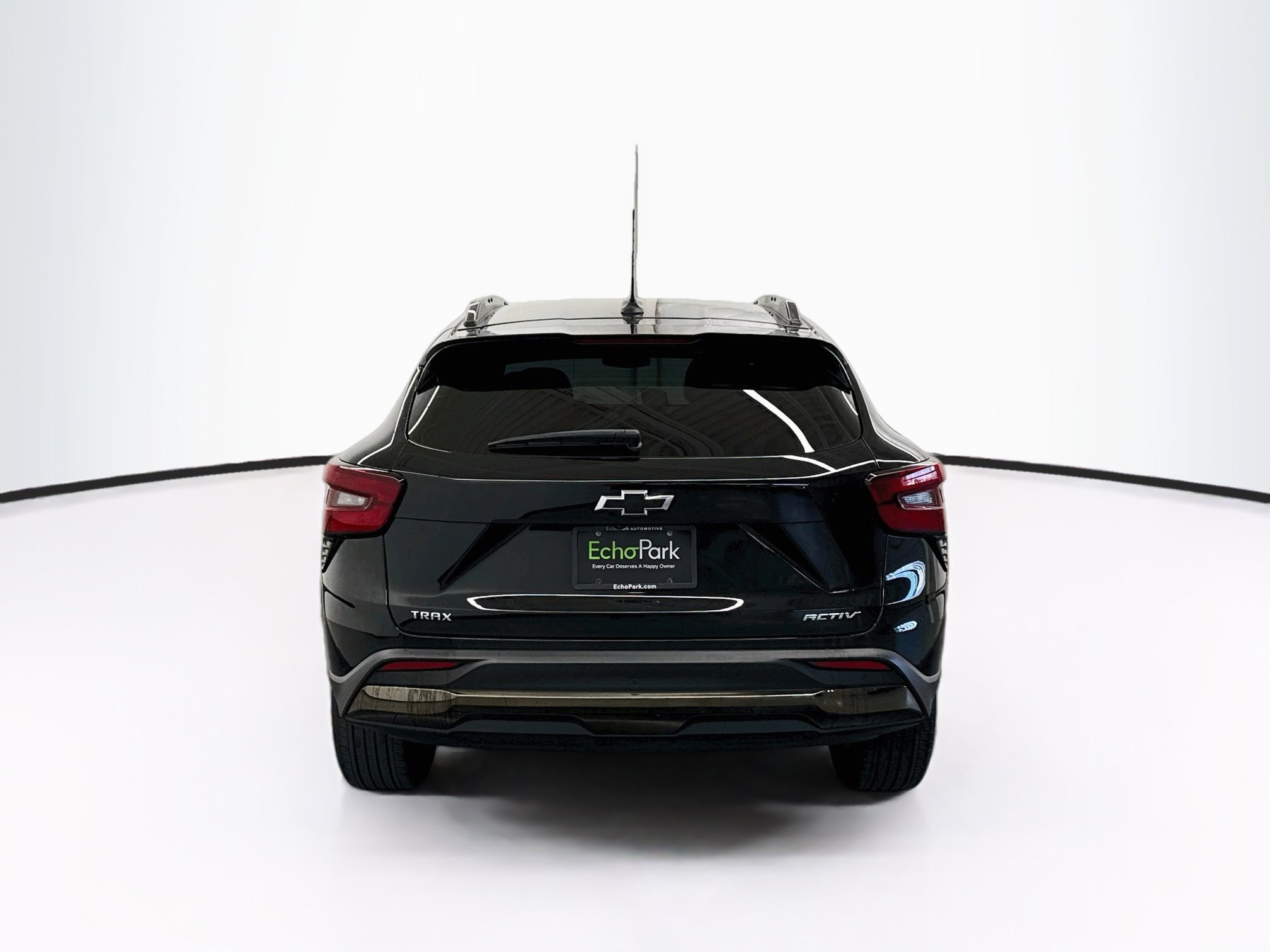 Used 2025 Chevrolet Trax ACTIV w/ Sunroof Package FWD image 7
