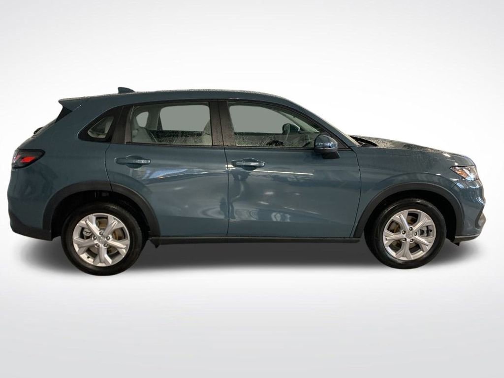 Used 2023 Honda HR-V LX image 7
