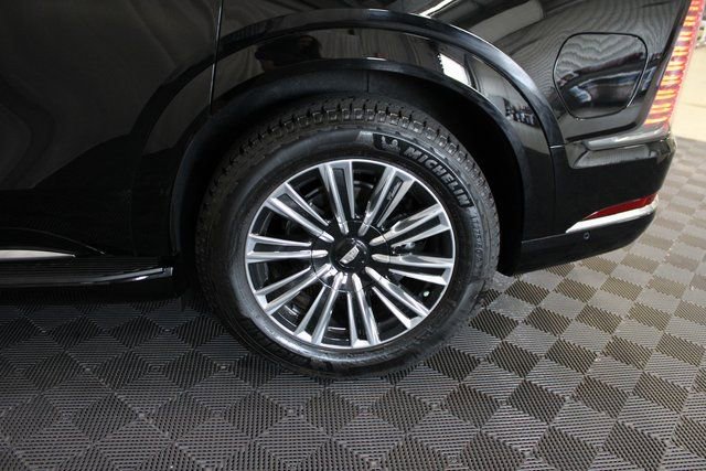 New 2026 Cadillac Escalade IQ Luxury 1 image 10