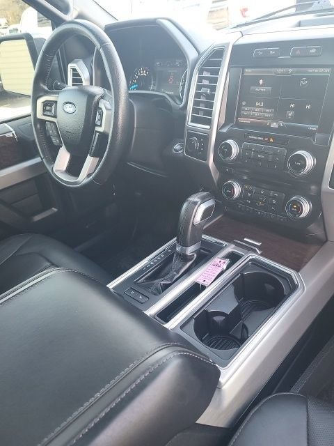 Used 2015 Ford F150 Platinum w/ Equipment Group 701A Luxury image 11