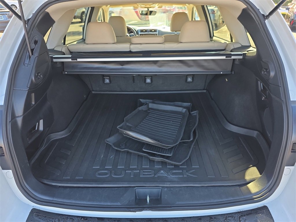 Used 2019 Subaru Outback 2.5i Limited w/ Popular Package #2 image 8