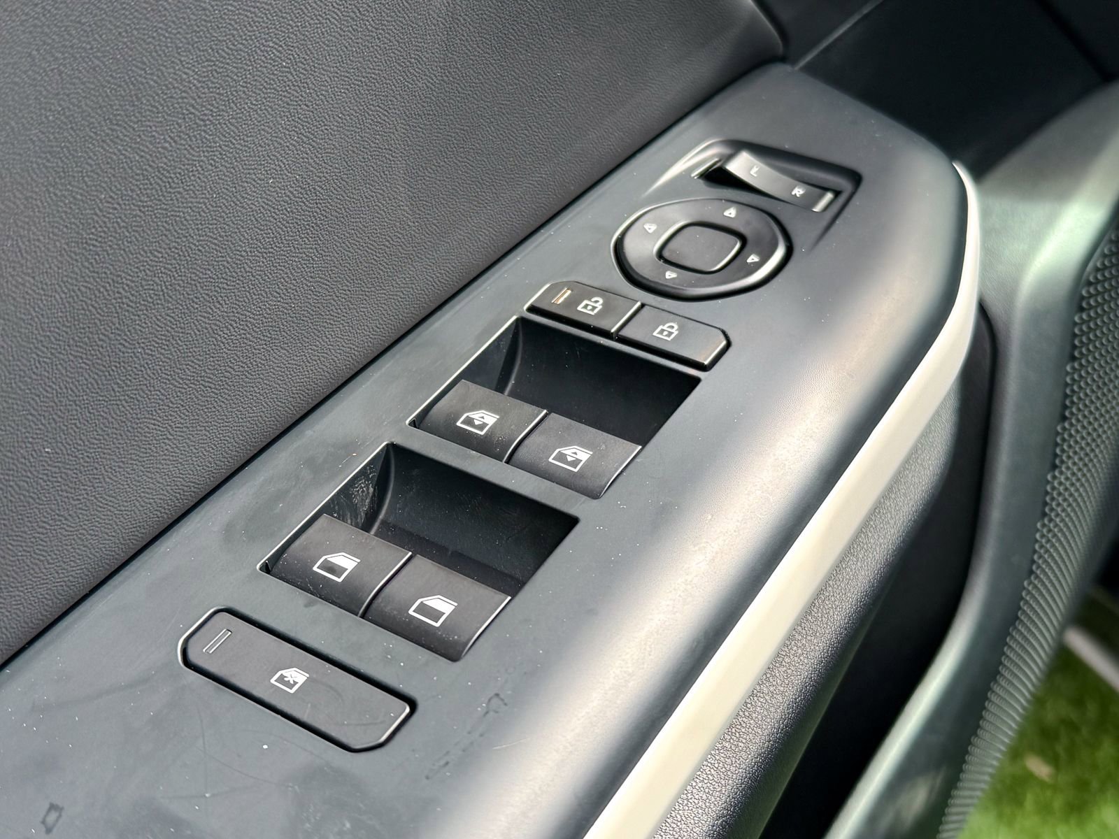 New 2026 Kia K4 GT-Line Turbo FWD image 18
