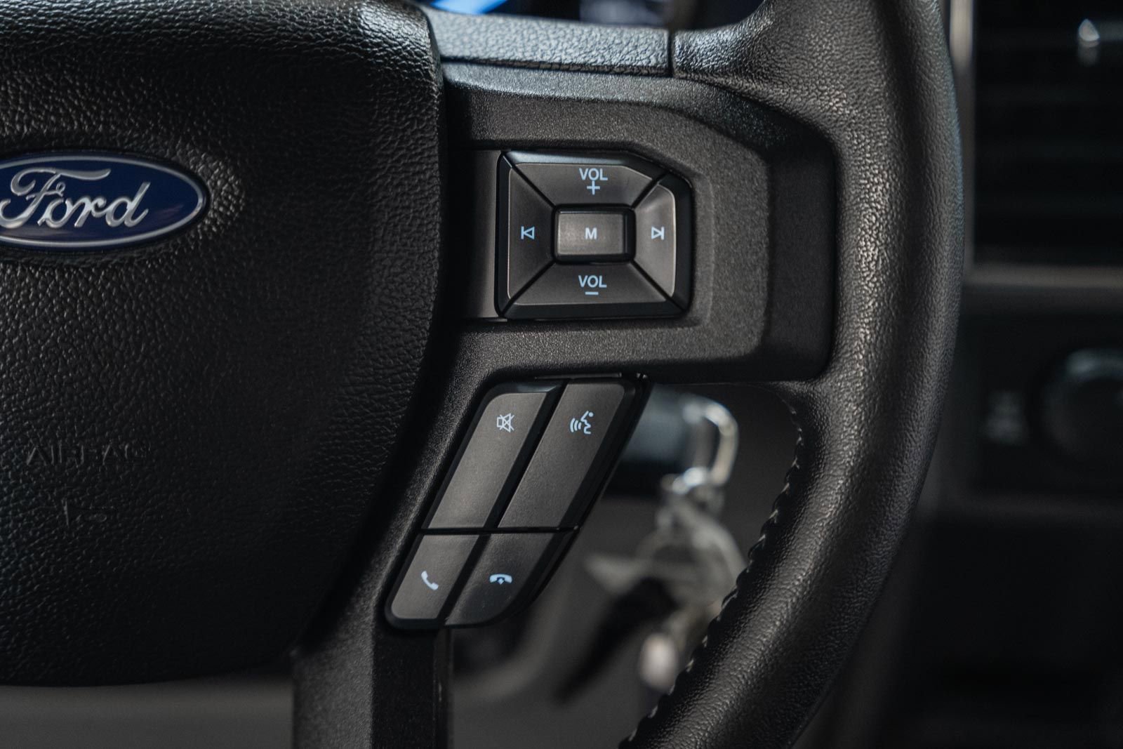 Used 2018 Ford F150 XLT w/ Equipment Group 302A Luxury image 32